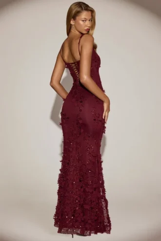 Rochie corset Vasanta cu decolteu rotund și aplicații decorative, în roșu vin