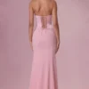 Rochie de domnișoară de onoare Avielle din satin, în nuanța roz pudră Rochie de domnișoară de onoare Avielle din satin, în nuanța roz pudră