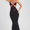 Rochie de seară Bella cu decupaje și borduri contrastante, în culoarea neagră