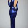 Rochie de seară cu mâneci lungi din jersey metalic Safiya, în albastru electric Rochie de seară cu mâneci lungi din jersey metalic Safiya, în albastru electric