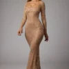 Rochie de seară Isabeau cu mâneci lungi, transparentă și decorată, în culoarea Almond Rochie de seară Isabeau cu mâneci lungi, transparentă și decorată, în culoarea Almond