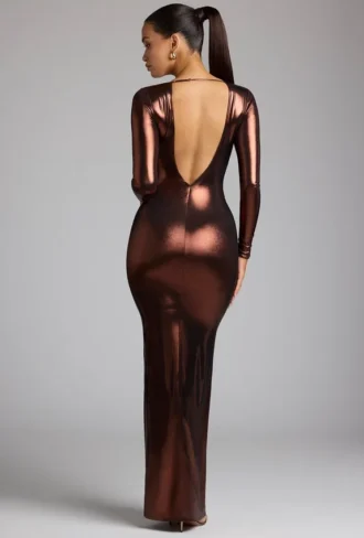 Rochie de seară Safiya din jersey metalic cu mâneci lungi, în nuanța cupru-bronz Rochie de seară Safiya din jersey metalic cu mâneci lungi, în nuanța cupru-bronz