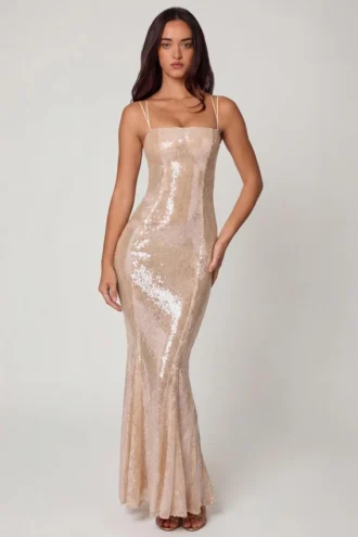 Rochie din dantelă cu guler pătrat și ornamente Sima, în nuanța Pale Peach