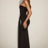 Rochie drapată Aisra din satin, cu decolteu bandeau și decupaje, în culoarea neagră Rochie drapată Aisra din satin, cu decolteu bandeau și decupaje, în culoarea neagră
