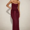 Rochie drapată cu bandou din satin Aisra, în nuanța roșu vin Rochie drapată cu bandou din satin Aisra, în nuanța roșu vin