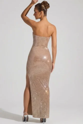 Rochie fără bretele cu decolteu adânc și ornamente Lucile, culoare migdală