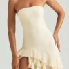 Rochie fără bretele cu volane Diletta, culoare ivoriu Rochie fără bretele cu volane Diletta, culoare ivoriu