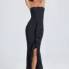 Rochie lungă corset cu volane și bandă în formă de bandou Tallullah, negru Rochie lungă corset cu volane și bandă în formă de bandou Tallullah, negru