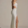 Rochie lungă cu decupaje și coadă de pește, cu ornamente, model Lucienne, în alb