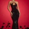 Rochie lungă cu decupaje și gât halter, cu ornamente, model Kassie, culoare negru Rochie lungă cu decupaje și gât halter, cu ornamente, model Kassie, culoare negru