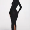 Rochie lungă cu mâneci lungi și decolteu adânc Noa Ribbed Modal, în culoarea neagră