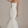Rochie lungă cu tiv din tul și croi în formă de coadă de pește, model Adelpha, culoare ivoriu