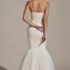 Rochie lungă cu tiv din tul și croi în formă de coadă de pește, model Adelpha, culoare ivoriu
