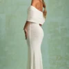 Rochie lungă cu umeri decupați Naia Bouclé, albă Rochie lungă cu umeri decupați Naia Bouclé, albă
