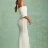 Rochie lungă cu umeri decupați Naia Bouclé, albă Rochie lungă cu umeri decupați Naia Bouclé, albă