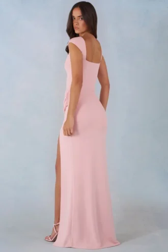 Rochie lungă Elva din modal, cu decolteu în formă de inimă și talie drapată, în roz pudrat Rochie lungă Elva din modal, cu decolteu în formă de inimă și talie drapată, în roz pudrat