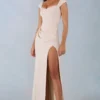Rochie lungă Elva din modal, cu decolteu în formă de inimă și talie înfășurată, în culoarea Ivory