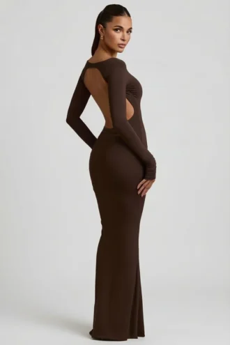 Rochie lungă fără spate cu volane Regine Modal, culoare maro ciocolată Rochie lungă fără spate cu volane Regine Modal, culoare maro ciocolată