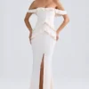 Rochie lungă Hemera cu umeri decupați și volane, de culoare ivoriu Rochie lungă Hemera cu umeri decupați și volane, de culoare ivoriu