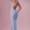 Rochie lungă Lillienne cu decolteu în formă de inimă din dantelă, în culoarea albastru pudră