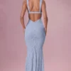 Rochie lungă Lillienne cu decolteu în formă de inimă din dantelă, în culoarea albastru pudră