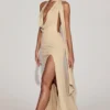Rochie lungă Navina din jersey moale, cu decolteu adânc și gât halter, în culoarea șampanie