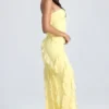 Rochie lungă Nevali cu volane și decolteu bandeau, în culoarea Lemon Sherbet