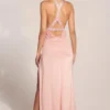 Rochie lungă până la coapse cu guler tip cowl Teodora, în roz pudrat Rochie lungă până la coapse cu guler tip cowl Teodora, în roz pudrat