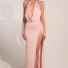 Rochie lungă până la coapse cu guler tip cowl Teodora, în roz pudrat Rochie lungă până la coapse cu guler tip cowl Teodora, în roz pudrat