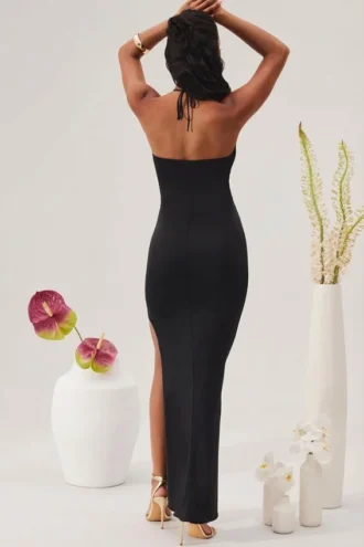 Rochie lungă până la podea cu decupaje și gât halter Oceane, negru Rochie lungă până la podea cu decupaje și gât halter Oceane, negru