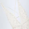 Rochie maxi albă cu spate decupat și ornamente Lanai