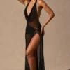 Rochie Maxi Anaya cu guler în V și decolteu adânc, în culoare neagră Rochie Maxi Anaya cu guler în V și decolteu adânc, în culoare neagră