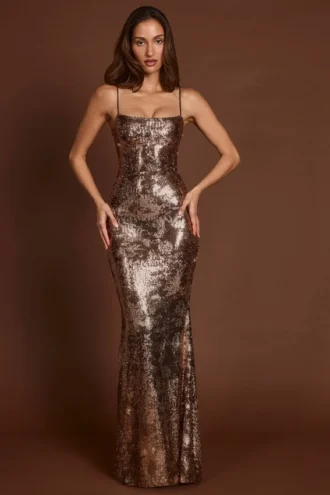Rochie maxi Antea cu guler drept și ornamente, în folie aurie neagră Rochie maxi Antea cu guler drept și ornamente, în folie aurie neagră