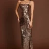 Rochie maxi Antea cu guler drept și ornamente, în folie aurie neagră Rochie maxi Antea cu guler drept și ornamente, în folie aurie neagră
