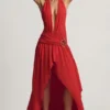 Rochie maxi asimetrică cu gât halter Oliana în roșu chili Rochie maxi asimetrică cu gât halter Oliana în roșu chili
