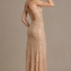 Rochie maxi asimetrică cu un umăr, cu ornamente Violette, în bej auriu