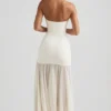 Rochie maxi asimetrică fără bretele, cu coadă de pește, Melina, în culoarea Ivory Rochie maxi asimetrică fără bretele, cu coadă de pește, Melina, în culoarea Ivory
