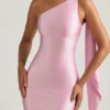 Rochie Maxi asimetrică Sheril cu detaliu eșarfă, în roz pal