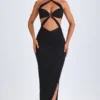 Rochie maxi Bethania cu decupaje și detalii metalice, cu gât halter, în culoarea neagră