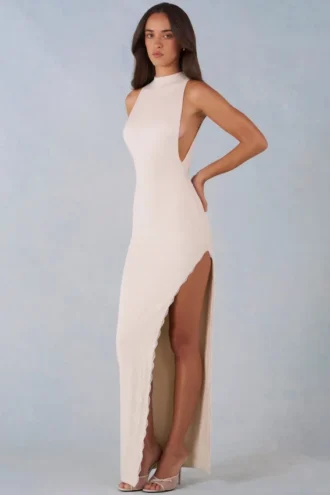 Rochie Maxi Cataleya Modal cu gât halter, culoare ivoriu Rochie Maxi Cataleya Modal cu gât halter, culoare ivoriu