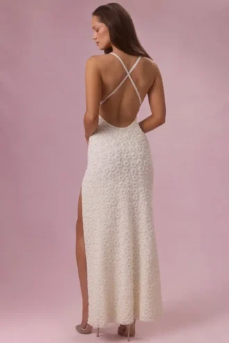 Rochie maxi Celinea cu guler pătrat și ornamente, în culoarea ivoriu Rochie maxi Celinea cu guler pătrat și ornamente, în culoarea ivoriu