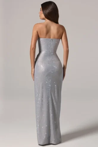 Rochie maxi cu bandă la talie și decolteu bandeau, cu ornamente, La Rochette, argintie Rochie maxi cu bandă la talie și decolteu bandeau, cu ornamente, La Rochette, argintie