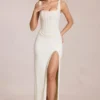 Rochie maxi cu corset din dantelă Zalia, de culoare ivoriu Rochie maxi cu corset din dantelă Zalia, de culoare ivoriu