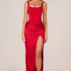 Rochie maxi cu corset și fante până la coapse Marleigh, în culoarea roșu trandafir Rochie maxi cu corset și fante până la coapse Marleigh, în culoarea roșu trandafir