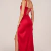 Rochie maxi cu corset și fante până la coapse Marleigh, în culoarea roșu trandafir Rochie maxi cu corset și fante până la coapse Marleigh, în culoarea roșu trandafir