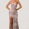 Rochie maxi cu decupaje și coadă de pește, cu ornamente, model Lucienne, în culoarea liliac Rochie maxi cu decupaje și coadă de pește, cu ornamente, model Lucienne, în culoarea liliac