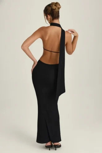 Rochie maxi cu decupaje și detalii eșarfă, cu gât halter, model Anneka, în negru Rochie maxi cu decupaje și detalii eșarfă, cu gât halter, model Anneka, în negru