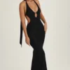 Rochie maxi cu decupaje și detalii eșarfă, cu gât halter, model Anneka, în negru Rochie maxi cu decupaje și detalii eșarfă, cu gât halter, model Anneka, în negru