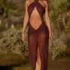 Rochie maxi cu decupaje și gât halter Caicos, culoare maro espresso Rochie maxi cu decupaje și gât halter Caicos, culoare maro espresso