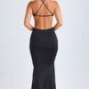 Rochie maxi cu decupaje și gât halter Omarosa, detalii metalice, negru Rochie maxi cu decupaje și gât halter Omarosa, detalii metalice, negru